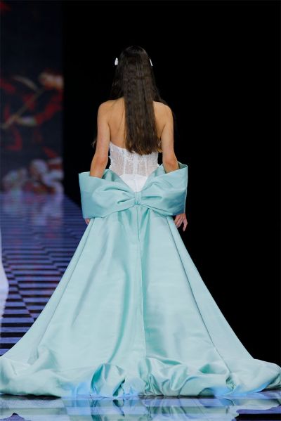 häämuoti 2024 Barcelona Bridal Fashion Week Lorena Panea