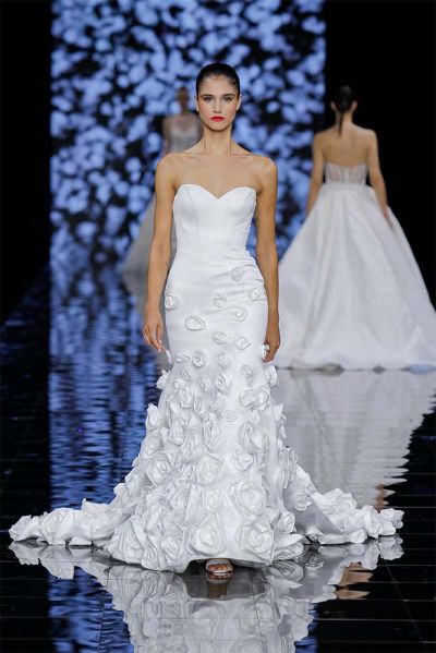 häämuoti 2024 Barcelona Bridal Fashion Week Morilee Madeline Gardner